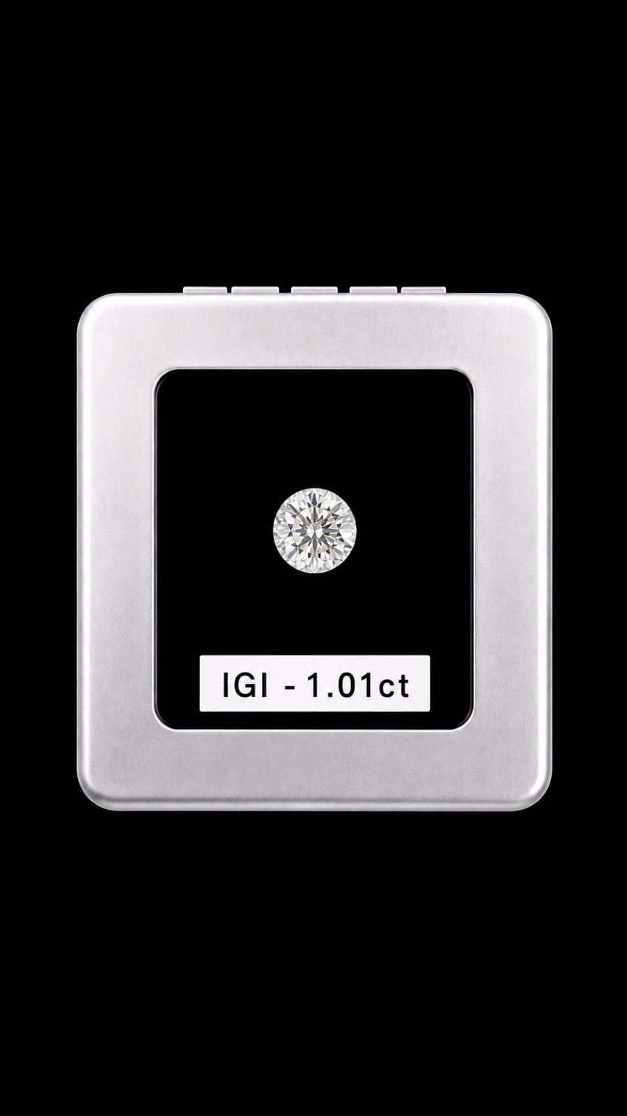 Regal and Classy Round Natural Diamond