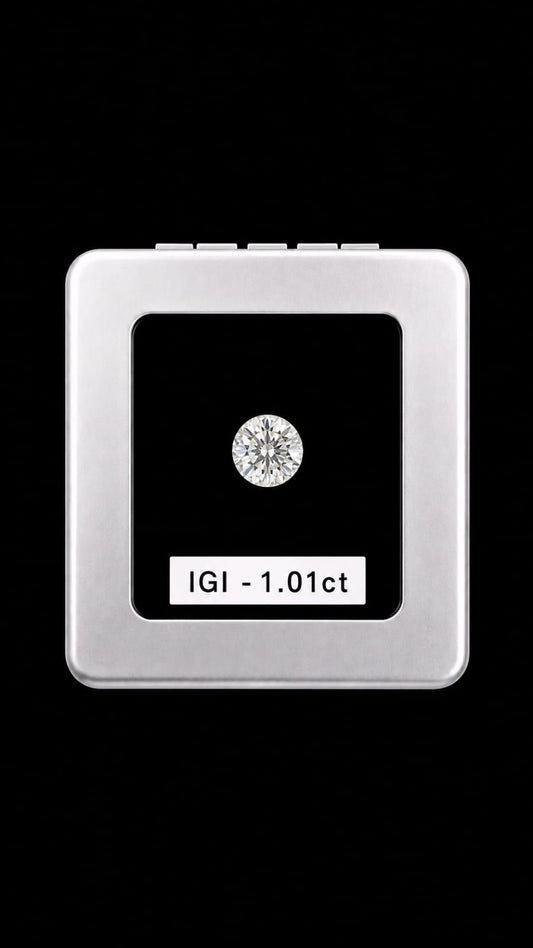 Regal and Classy Round Natural Diamond