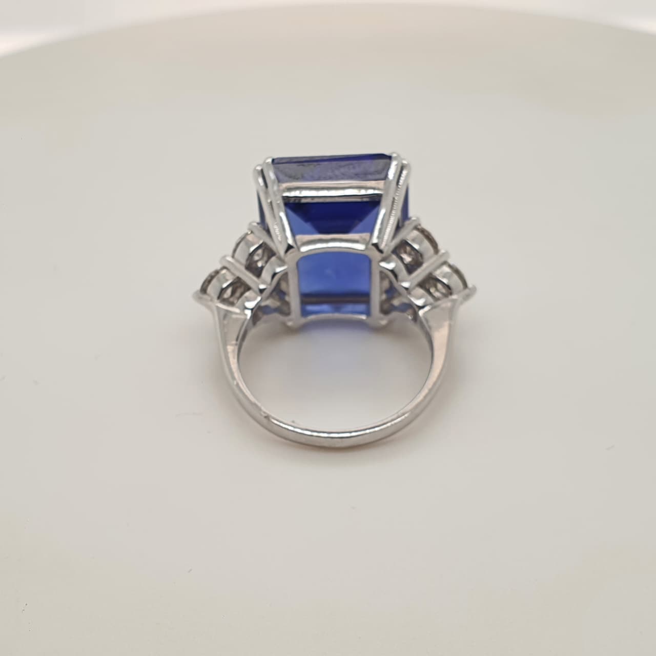 Tanzanite And Natural Diamond Ring