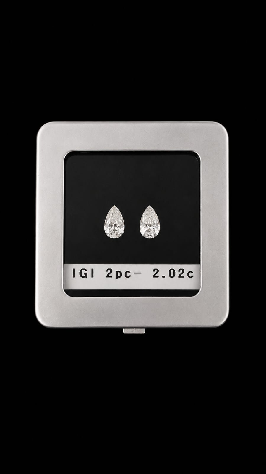 Classic IGI Natural Pear Shape Solitaires Pair