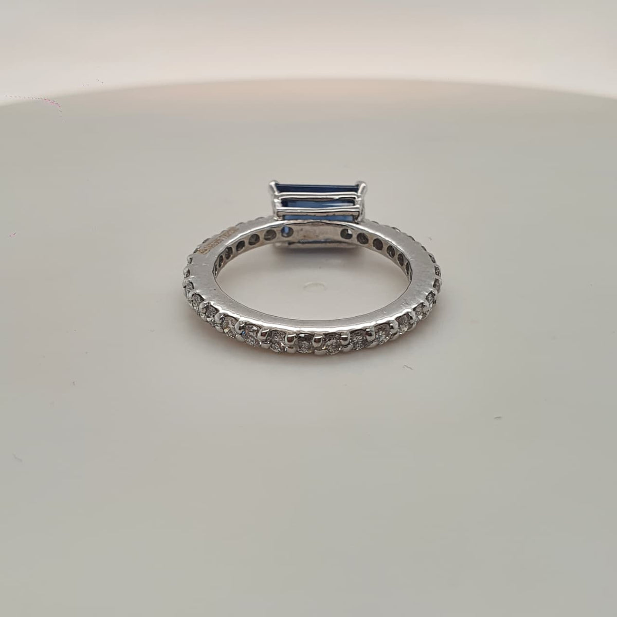 Sapphire Majesty Natural Diamond Ring