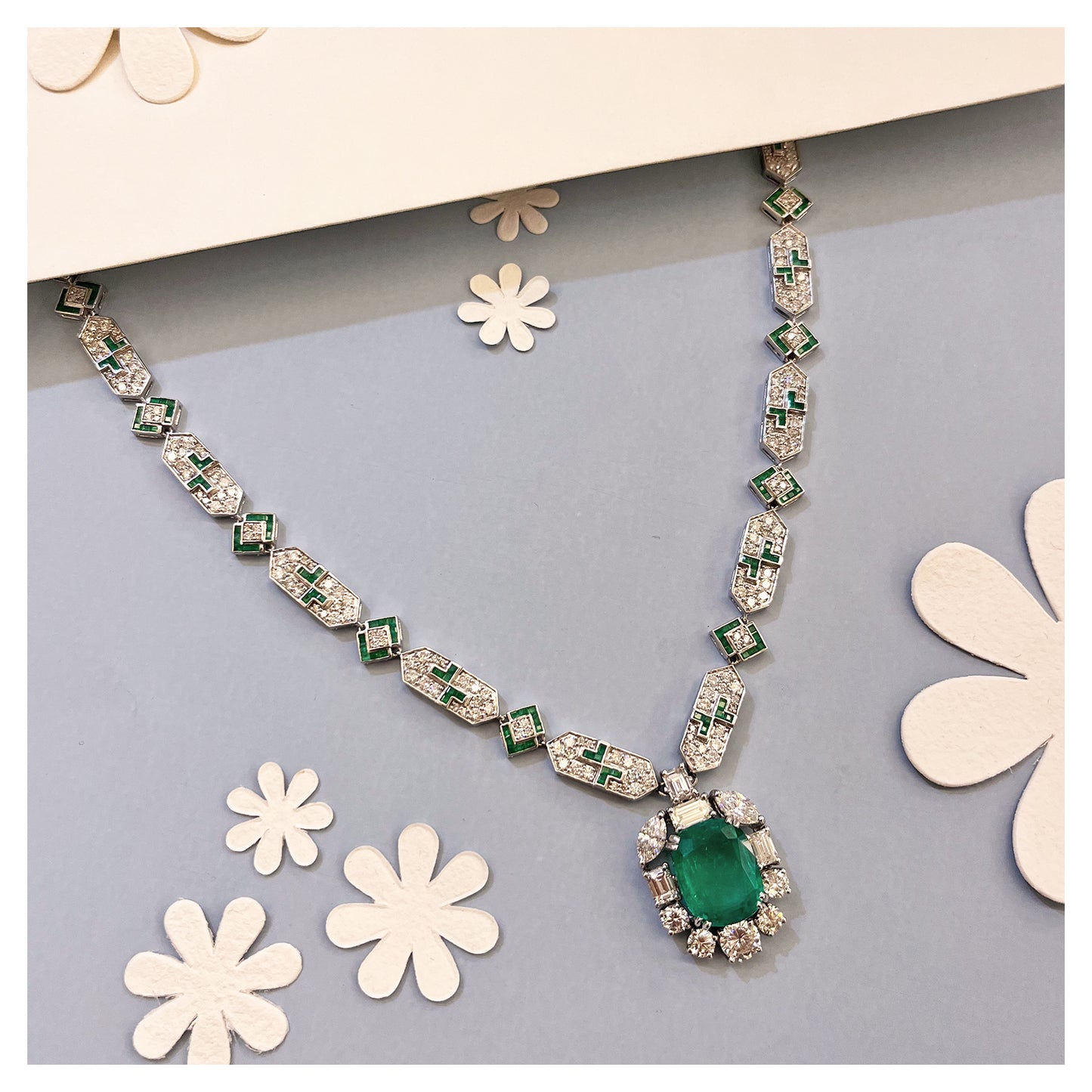 Natural Emerald and Diamond Necklace