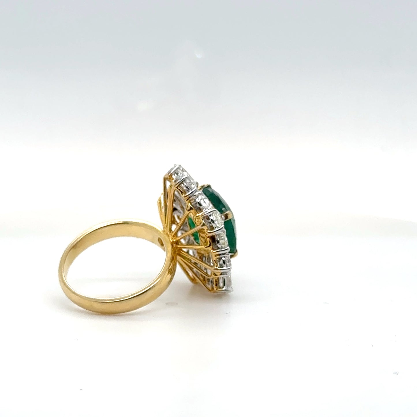 Natural Emerald and Diamond Ring