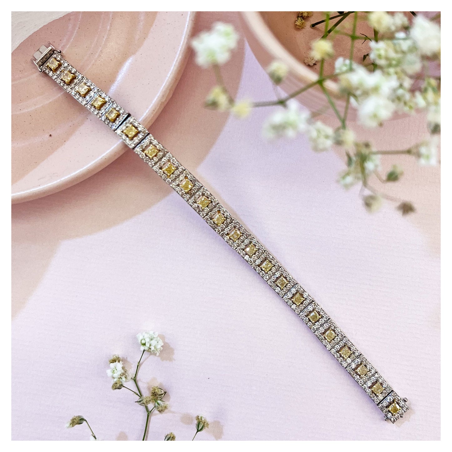 Natural Yellow and White Diamond Bracelet